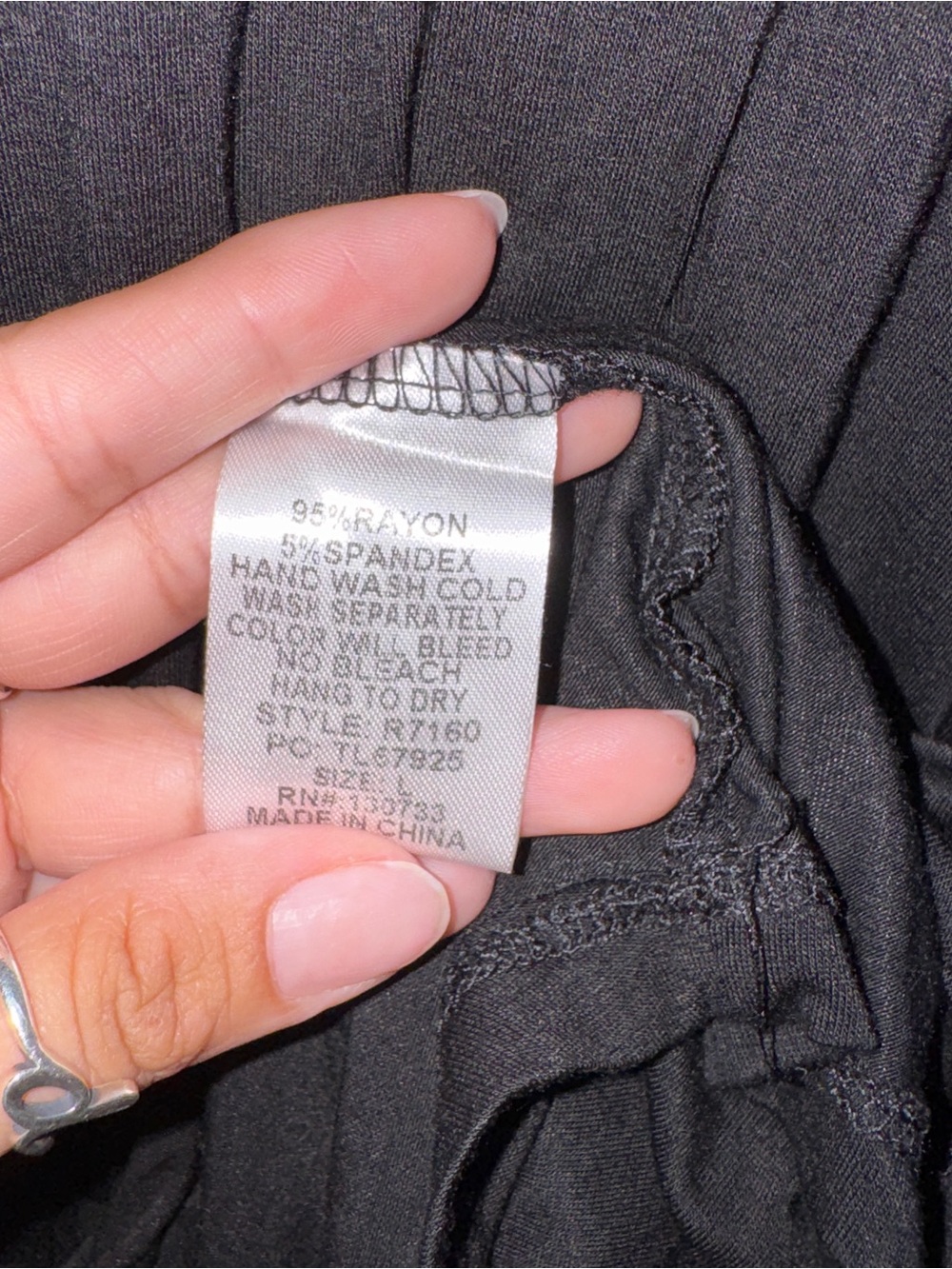 Umgee Black V-Neck Twist Slouchy Relaxed Front Top - Picture 7 of 8